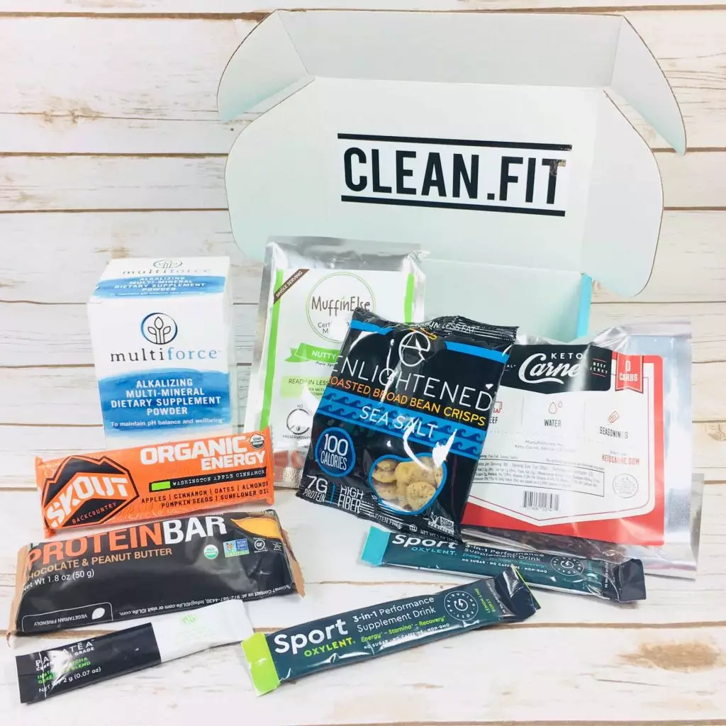 Clean.Fit box containing protein bars and supplements.